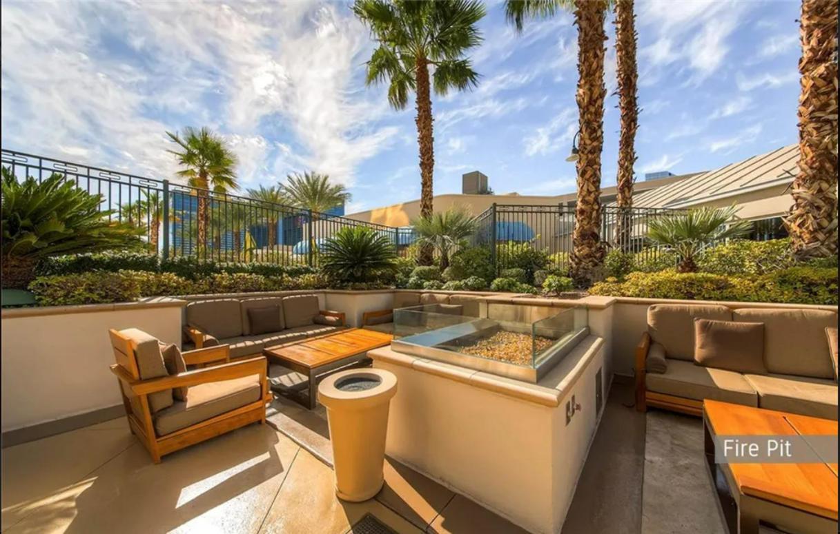 Signature Mgm Suite With Strip And Sphere View Las Vegas Dış mekan fotoğraf